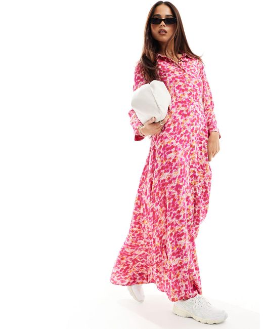 Vestito camicia lungo con stampa a fiori di Y.A.S in Pink