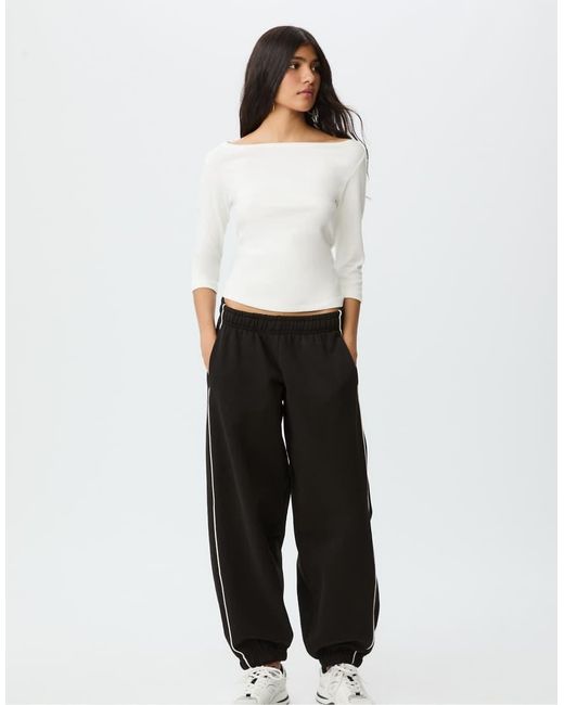 Stradivarius Black joggers With Piping