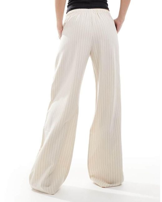 Stradivarius Broek Met Elastische Taille in het White