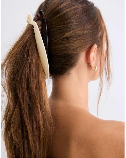 Stradivarius White Set Of 2 Banana Hair Clips