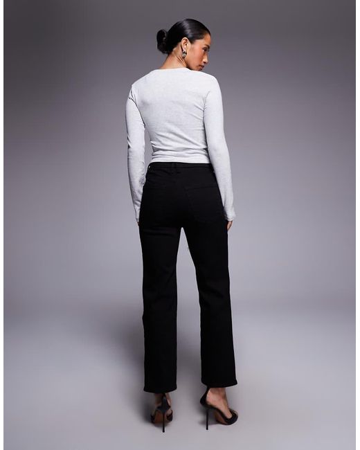 GOOD AMERICAN Gray Petite Never Fades Straight Jeans