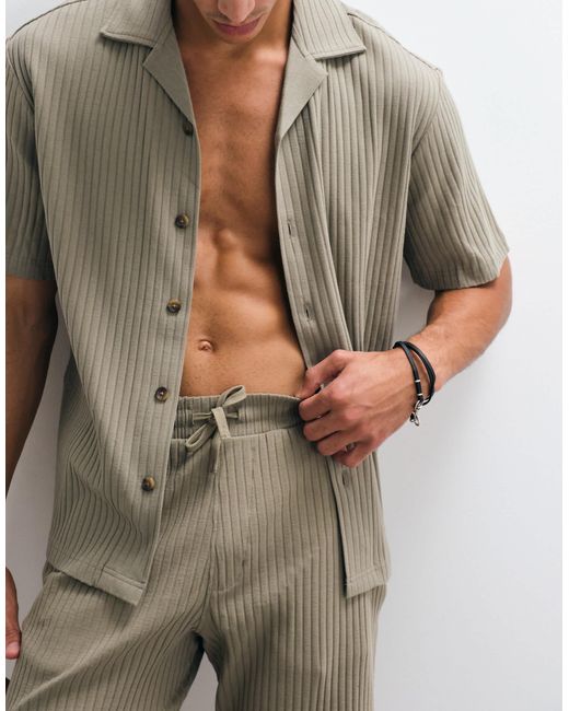 SELECTED Green Ribbed Shorts for men