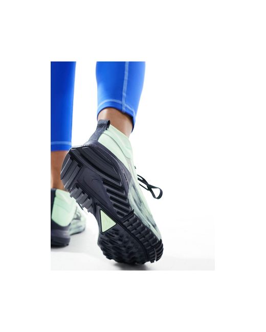 Nike Green Nike Pegasus Trail 4 Gore-tex Sneakers