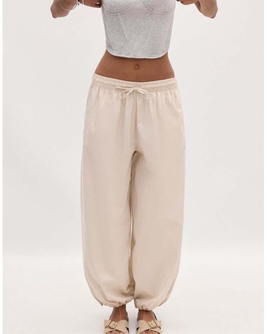 Stradivarius Natural Balloon Poplin Trousers With Stoppers