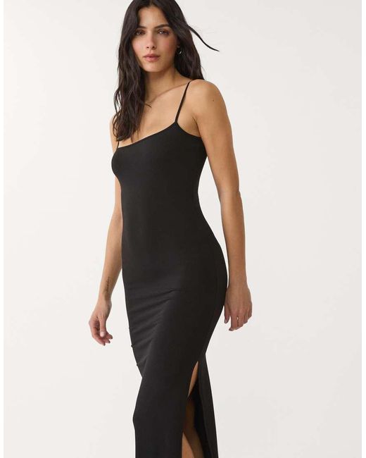 Stradivarius Maxi Jurk Met Bandjes in het Black