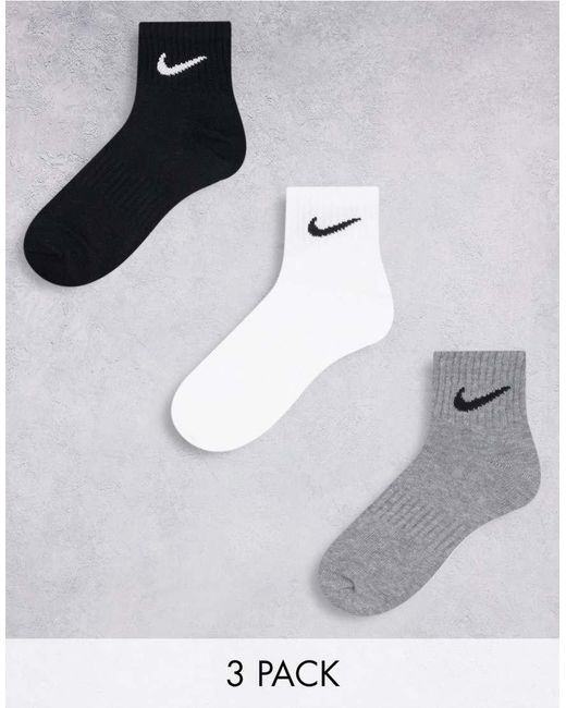 Pack De 3 Pares De Calcetines Tobilleros De Varios Colores Everyday Lightweight De Nike de color Multicolor