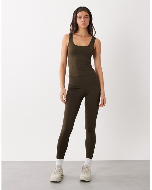 4505 Brown Icon Active Slightly Cropped Tank Top