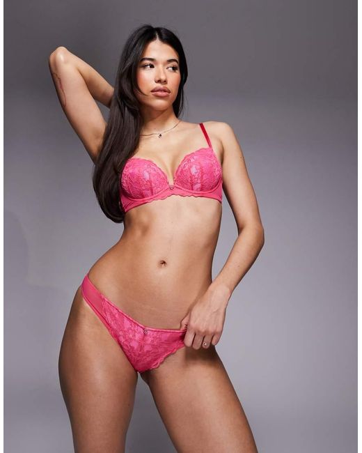 Ann Summers Sexy Lace in het Red