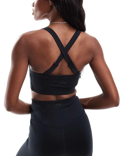 4505 Black Icon Medium Support Square Neck Sports Bra
