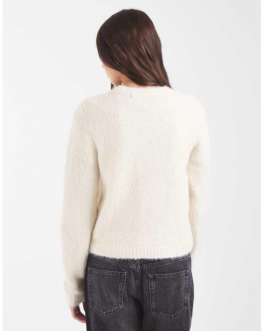 Vero Moda White Soft Fluffy Knit O-neck Jumper