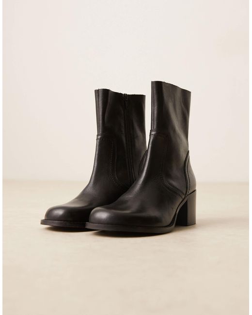 Rory - bottines à talon et bout rond en cuir ASOS en coloris Blue