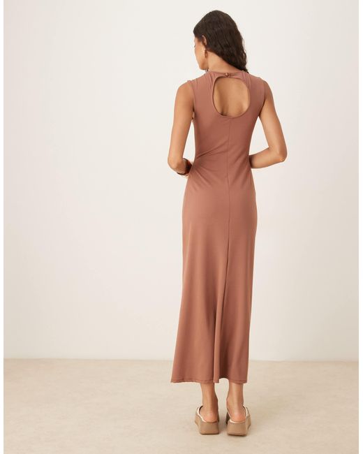 Robe d'été mi-longue sans manches à coutures apparentes - chocolat ASOS en coloris Natural