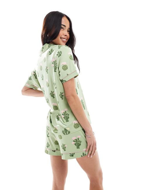 Chelsea Peers Set Van Polyester Met Overhemd Met Korte Mouwen, Reverskraag En Short Met Cactusprint in het Green