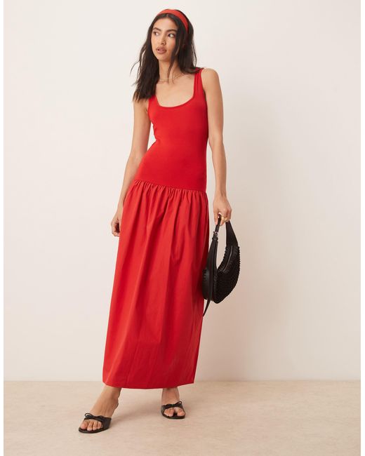 Robe longue en popeline mélangée avec encolure carrée ASOS en coloris Red