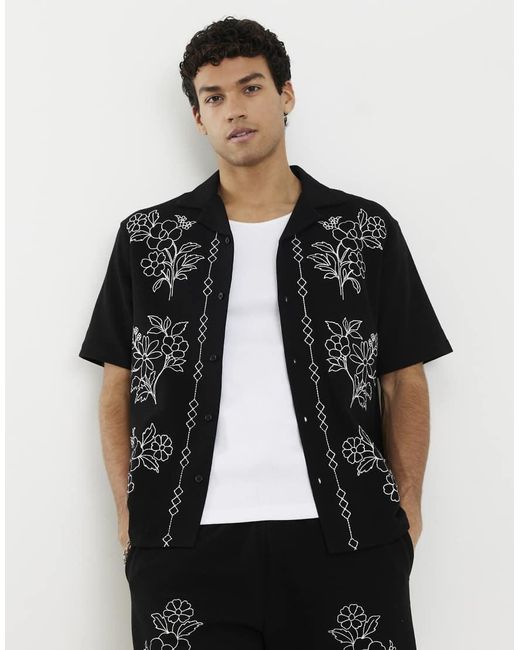 River Island Black Regular Fit Floral Embroidered Shirt for men