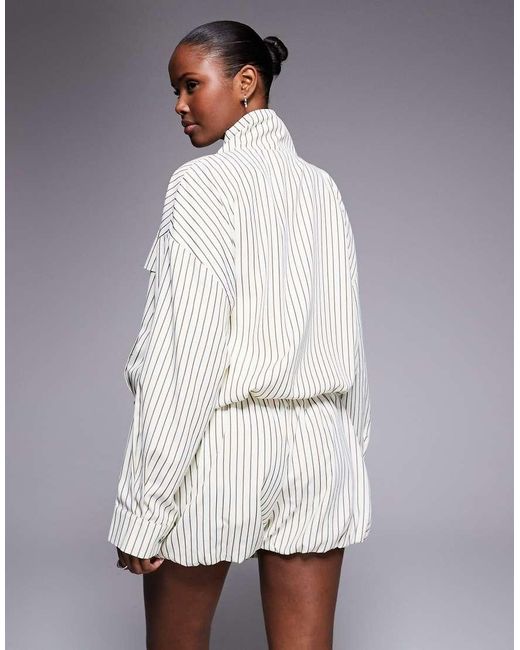 Kaiia Exclusive in het White