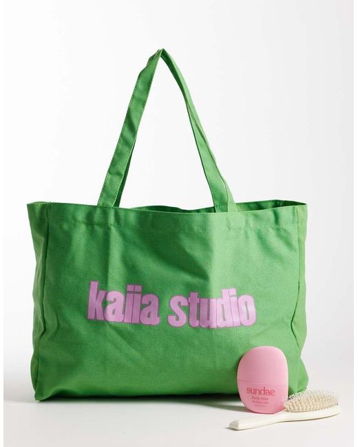 Studio Kaiia de color Green
