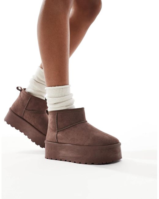 SEQWL Brown Mini Flatform Boots