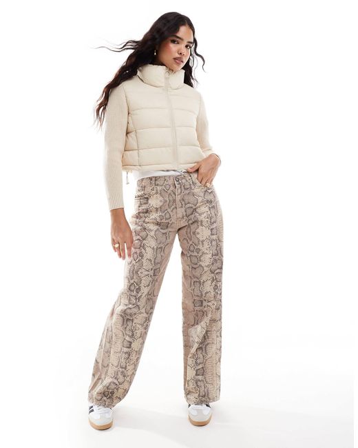 Stradivarius Natural – wattierte jacke