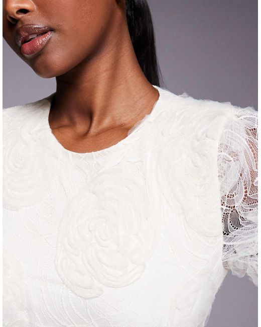 Robe Forever New en coloris White