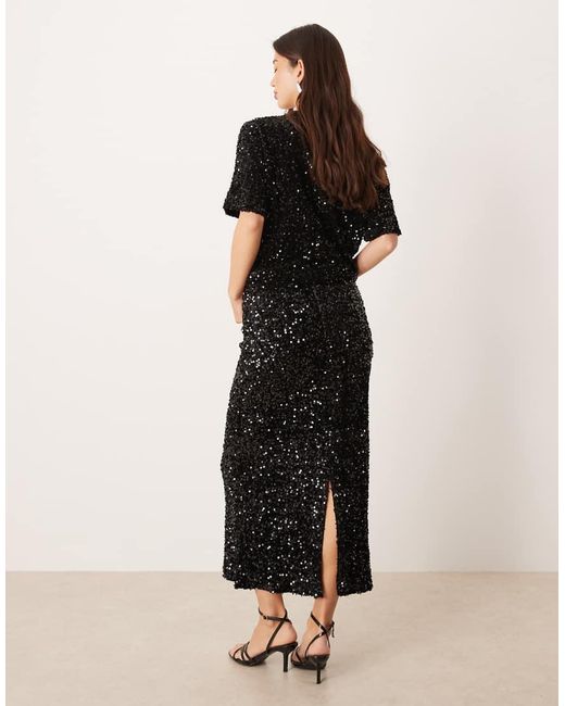 Gonna Lunga Nera di Vila in Black
