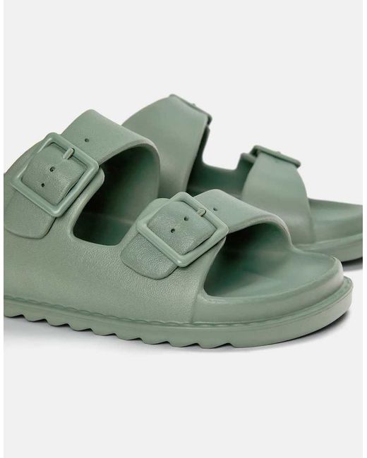 Sandali Gommati Verdi Con Fibbia di Pull&Bear in Green da Uomo