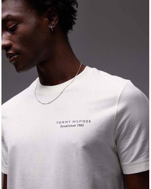 Camiseta Hueso Con Logo Y Gráfico De Tommy Hilfiger de hombre de color Gray