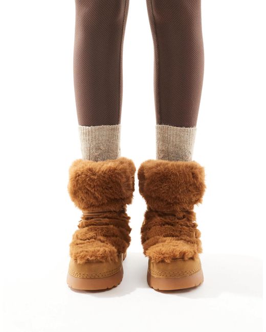 Stradivarius Natural Chunky Faux Fur Boot