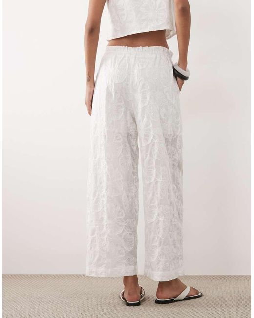 Lisboa di Mango in White