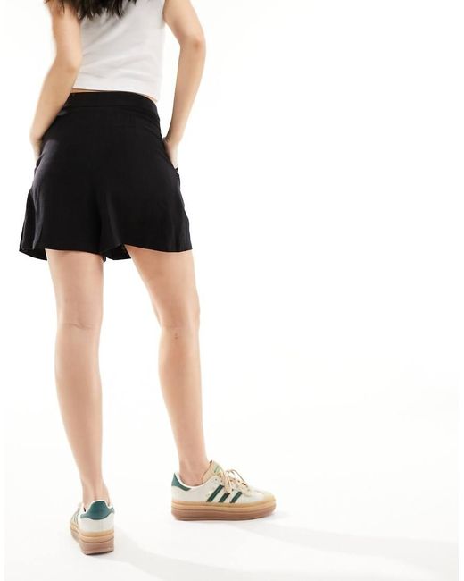 ASOS Black Tailored Linen Pleated Shorts