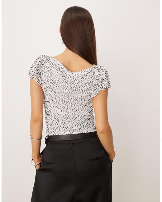 Gina Tricot White Puff Short Sleeve Mesh Top