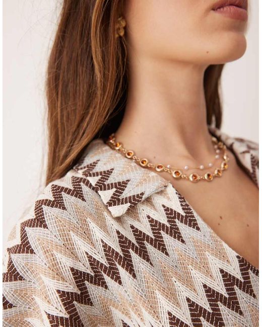 Top Oversize Marrone Con Motivo A Spina Di Pesce E Colletto Stile Rugby di ASOS in Natural