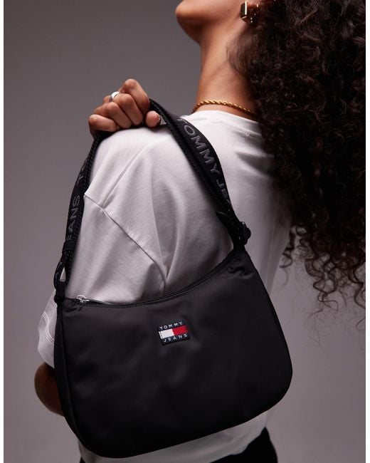 Tommy Hilfiger Black Essential Nylon Shoulder Bag