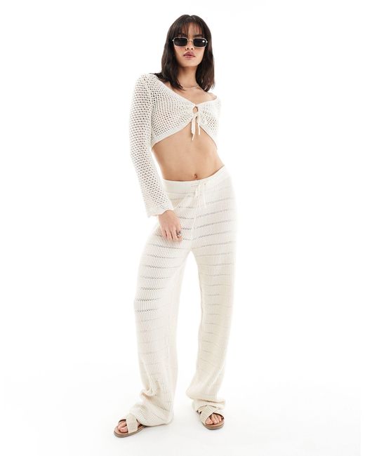 Pantalon d'ensemble ample en maille crochetée - crème ONLY en coloris White