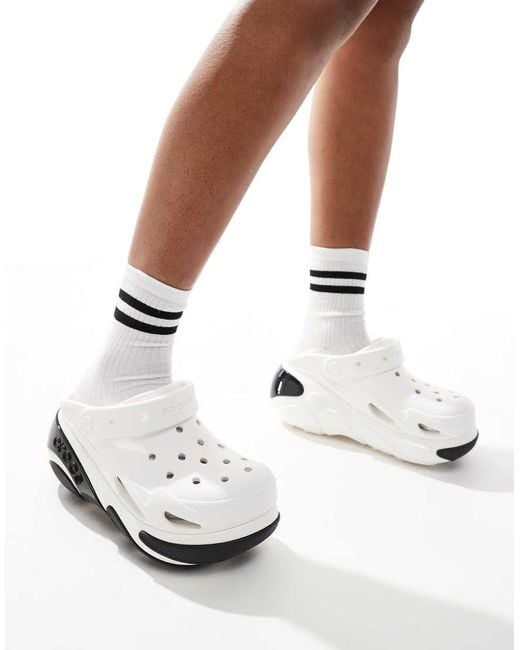 CROCSTM White Bubble Crush Clog