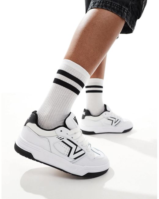 Vans Upland Leren Sneakers Met Dikke Zool in het Wit Lyst NL