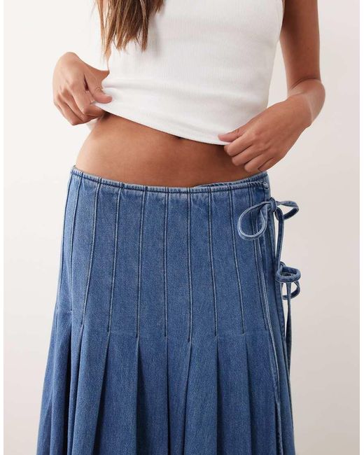 ARRANGE Blue Pleated Denim Midi Skirt With Tie Detail