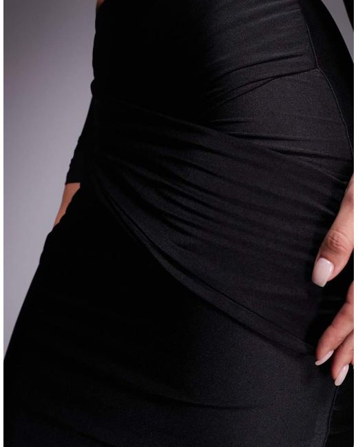Looked Twice di Ruched & Ready in Black