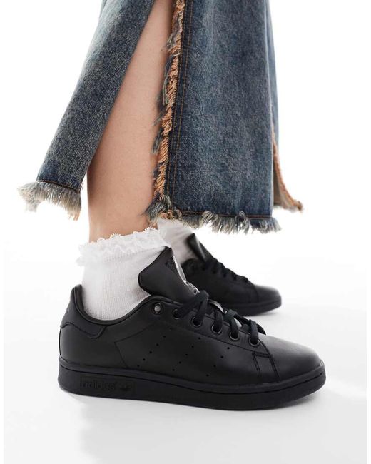 Adidas Originals Black Stan Smith Trainers