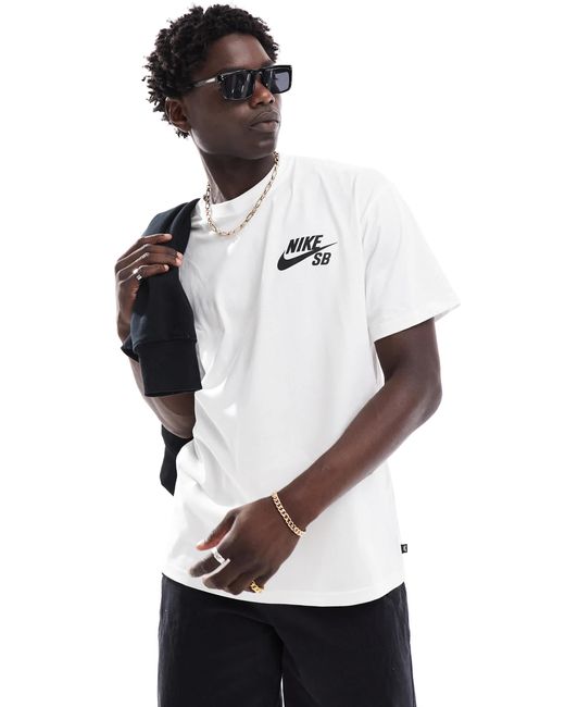 Nike White – es t-shirt mit logo