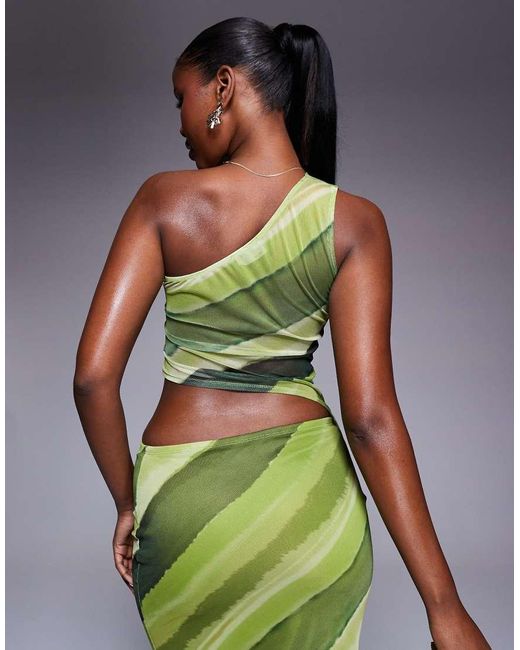Top Verde Asimétrico Con Estampado Abstracto De Malla De (Parte De Un Conjunto) ASOS de color Green
