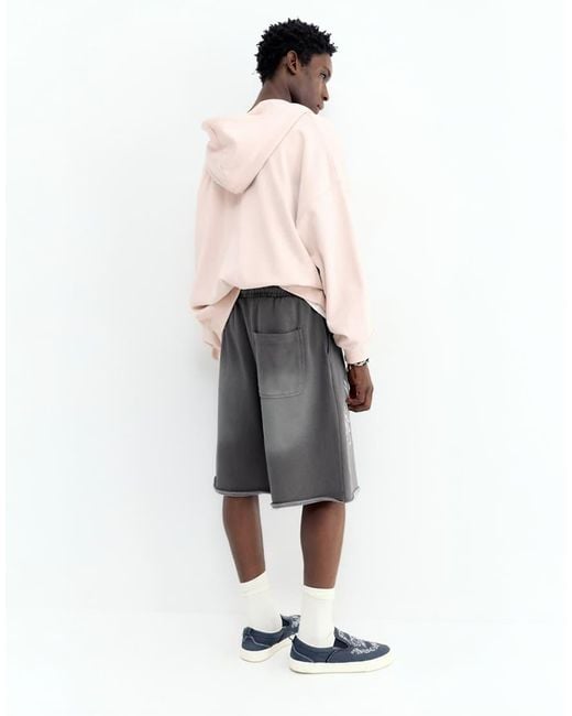 Pull&Bear White Graphic Skater Bermuda Sweatshorts for men
