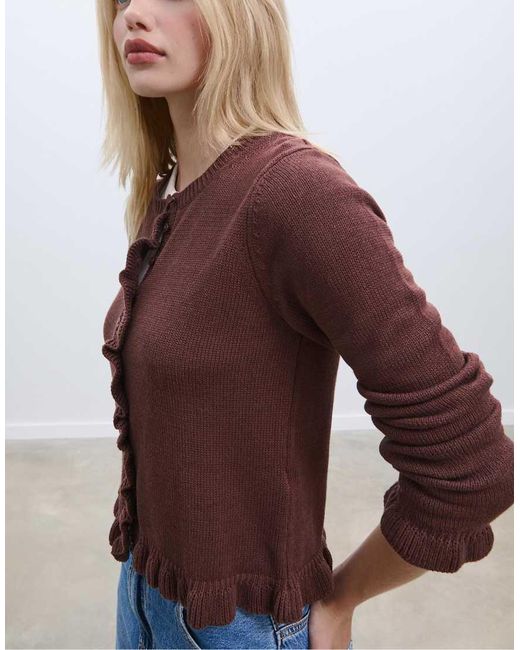Stradivarius Gebreid Vest Met Knopen En Ruches in het Brown