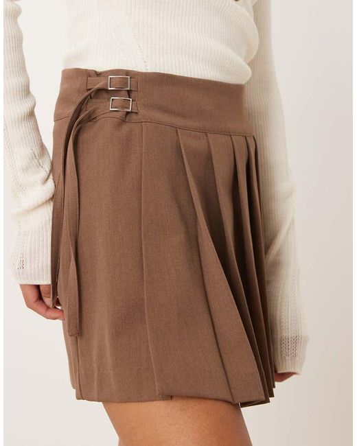 Mango Elegante Geplooide Mini Rok in het Natural