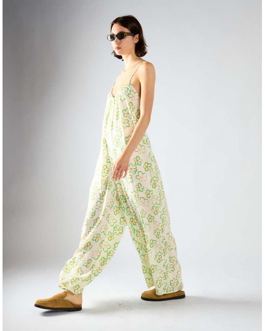 Glamorous White V-Neck Jumpsuit