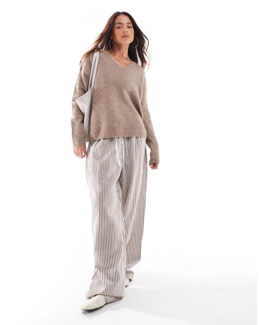 Pull col v - chiné ONLY en coloris Natural