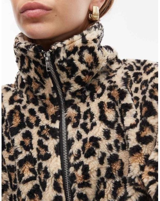 Polar Con Estampado De Leopardo Y Cremallera De Borreguito De ASOS de color Brown