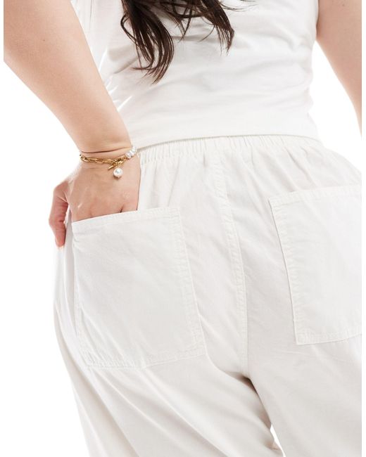 Pantalones blancos sin cierres ONLY de color White
