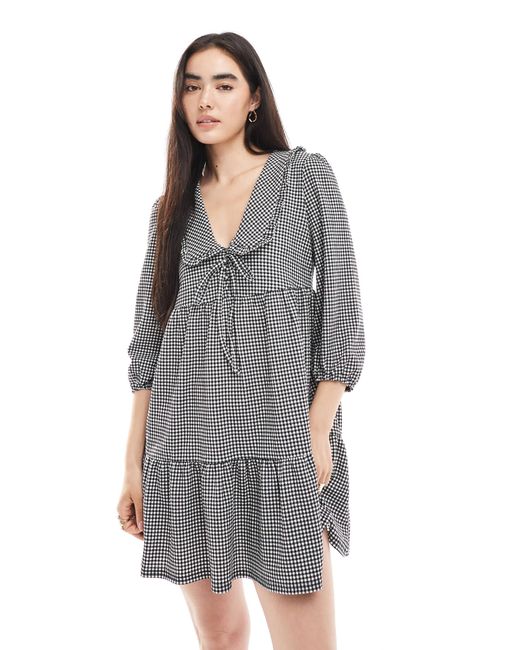 New Look Gray – langärmliges minikleid mit -weißen vichy-karos