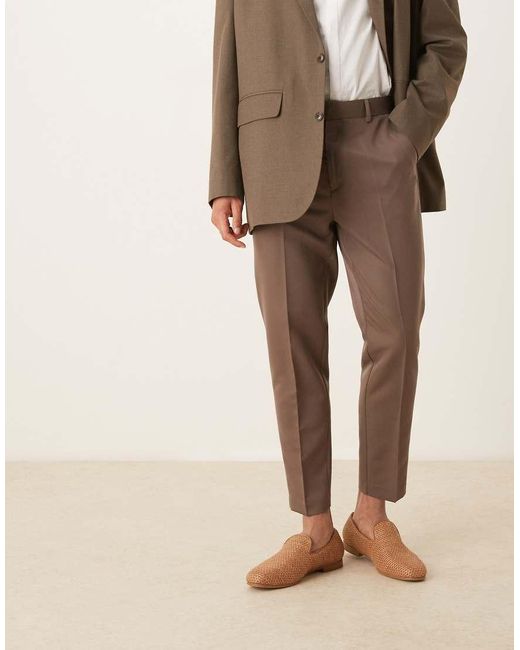 Pantalones De Vestir Marrones De Corte Tapered De ASOS de hombre de color Natural